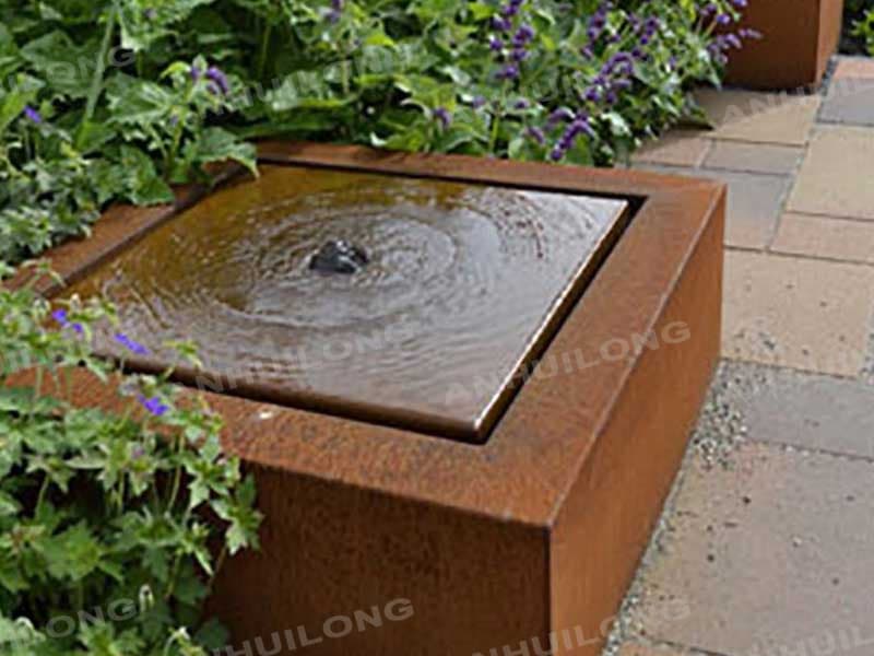 <h3>Antique Water Features and Fountains are sold at UKAA</h3>
