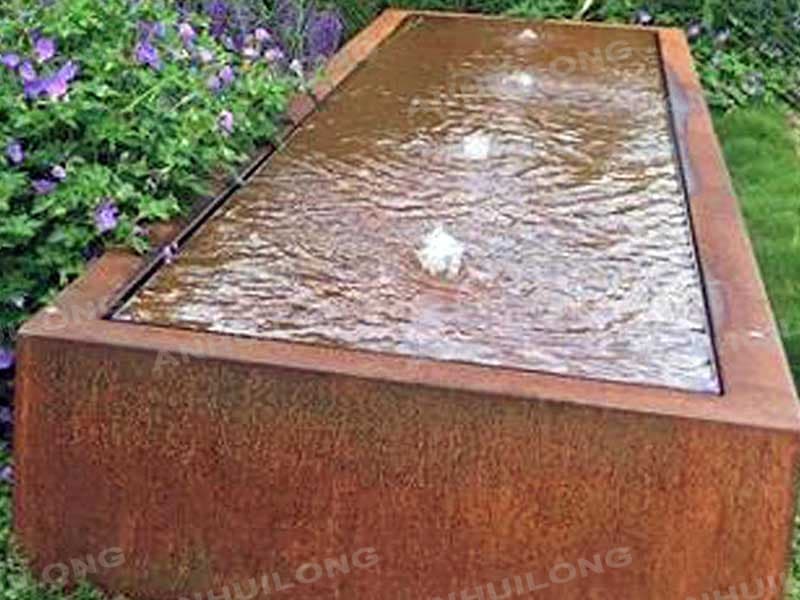 <h3>Corten steel water features to capture the changing seasons</h3>
